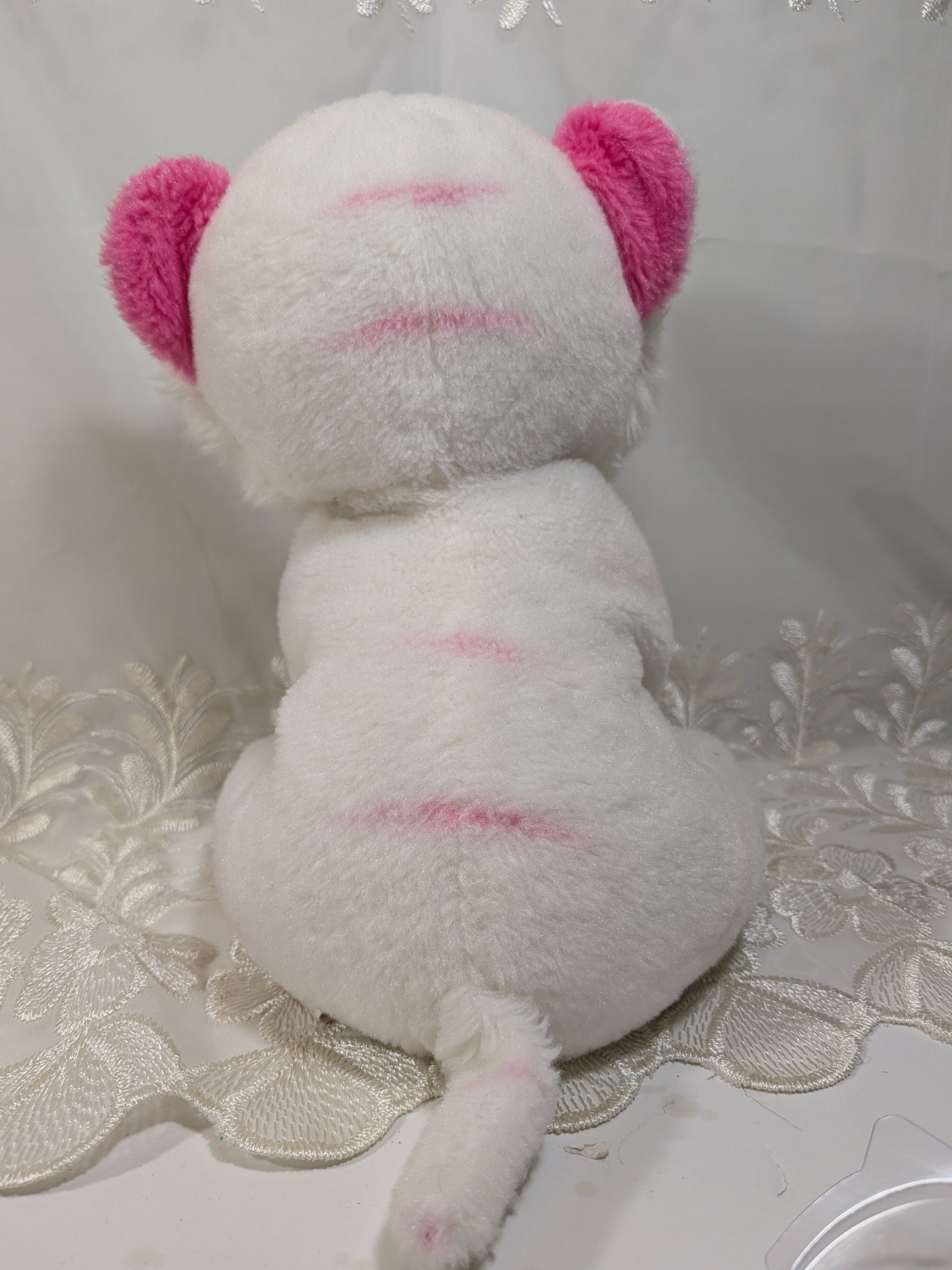 Ty Classic - Tabor the White Tiger (9.5in) no tag - Vintage Beanies Canada