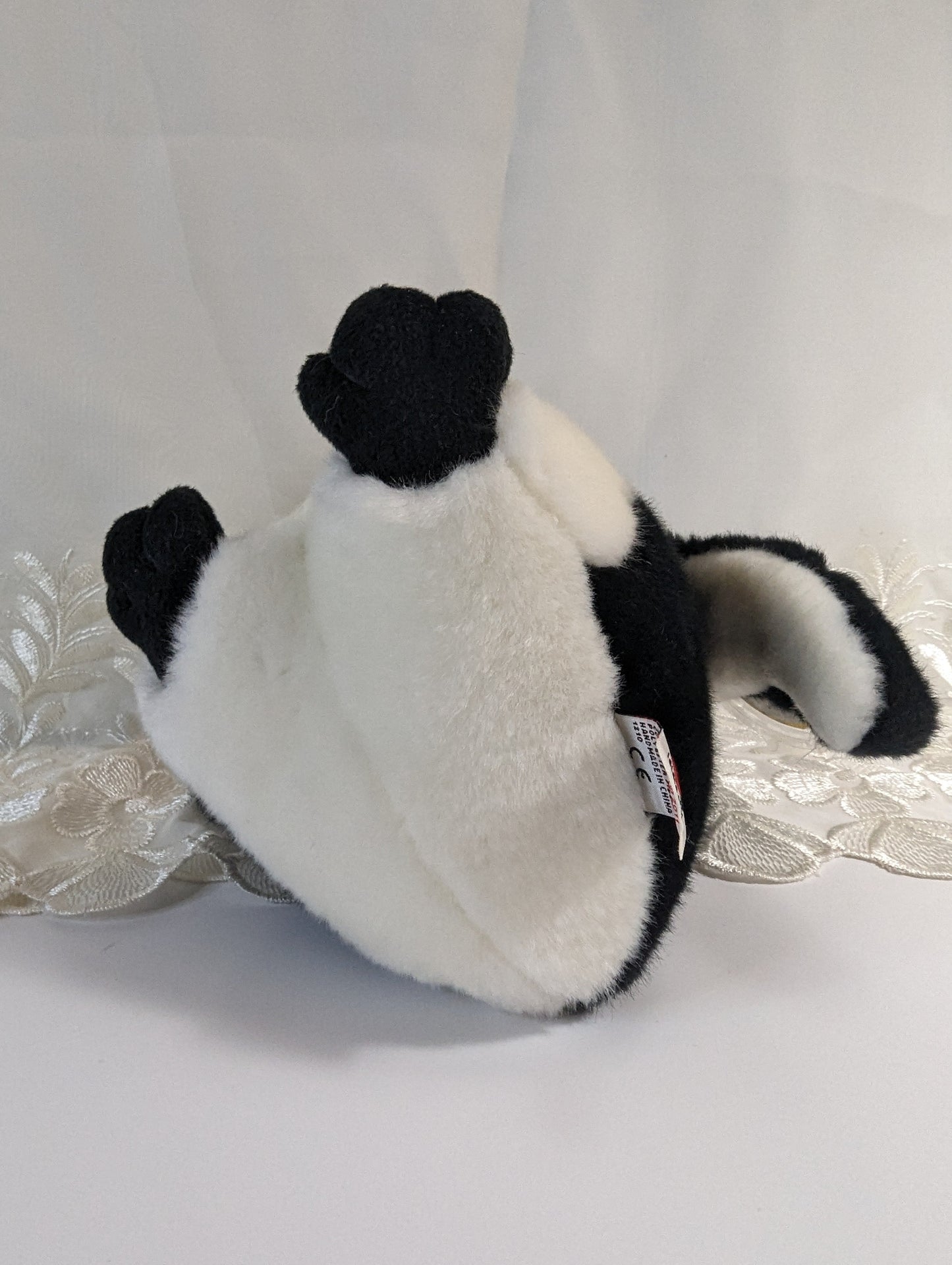Ty Classic - Wild Wild Best - Icicles The Penguin (10in) - Vintage Beanies Canada