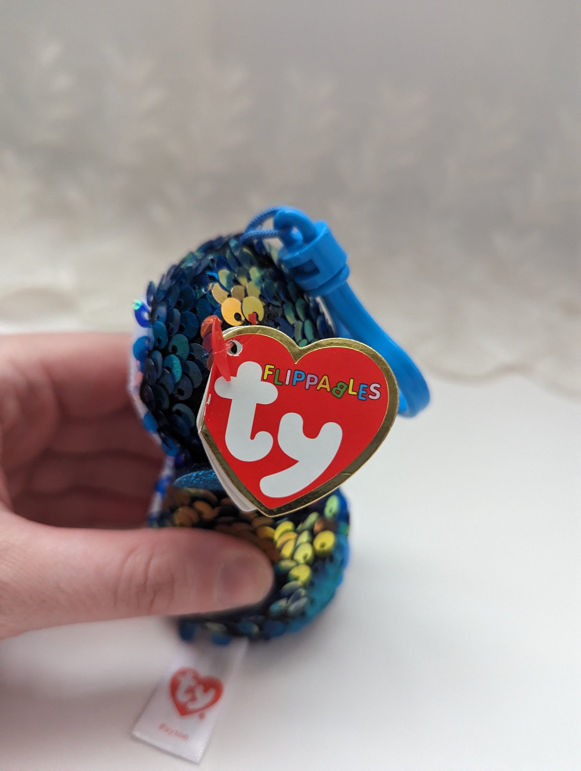 Ty Flippables - Payton The Penguin Clip (3.5IN) - Vintage Beanies Canada