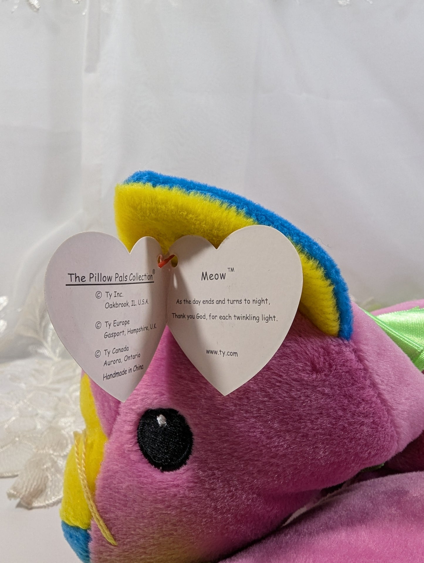 Ty Pillow Pal - Meow The Pink Cat (13in) Creased tag - Vintage Beanies Canada