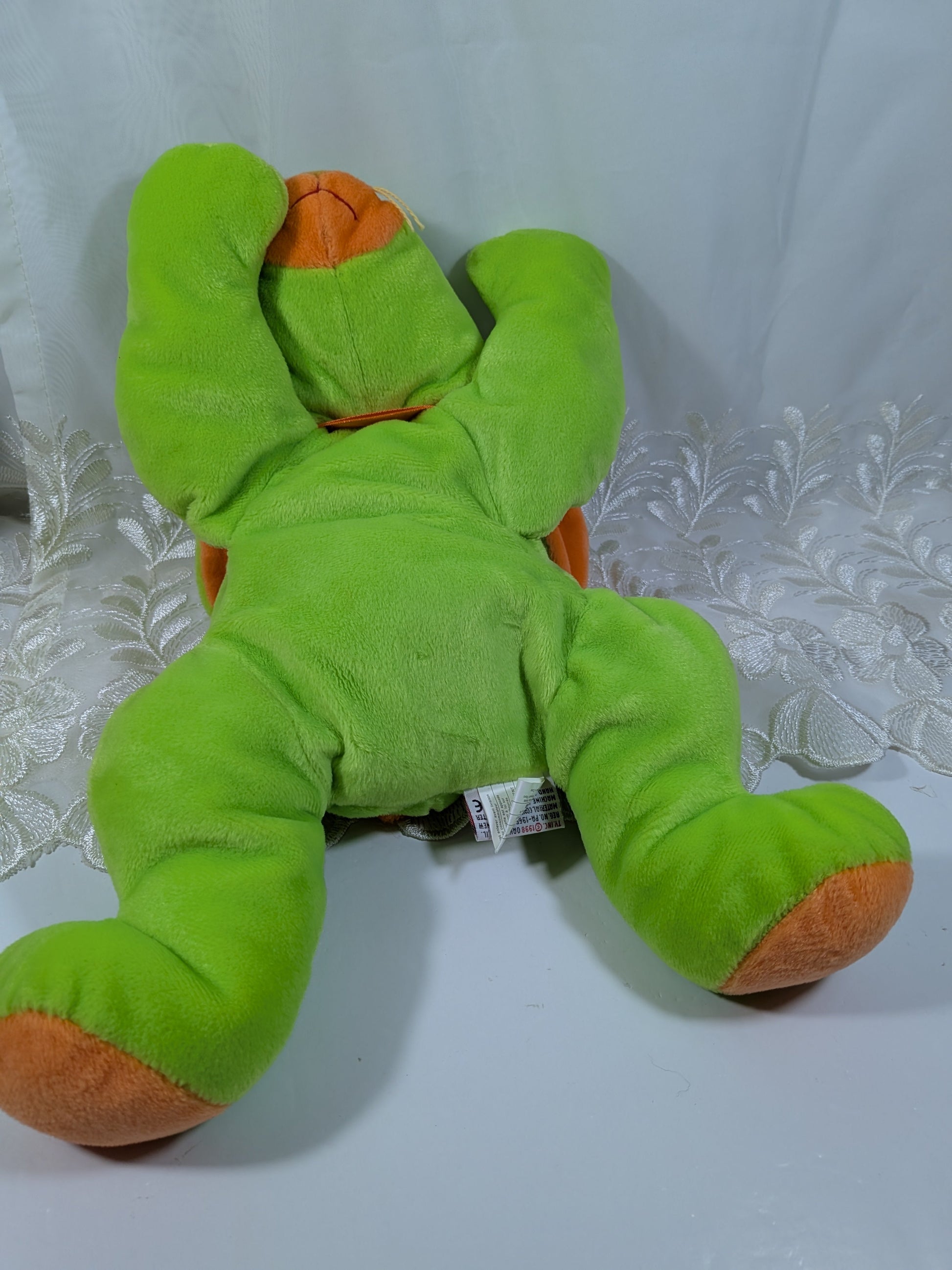 Ty Pillow Pals - Carrots The Green Bunny (12in) Non - mint Hang Tag - Vintage Beanies Canada