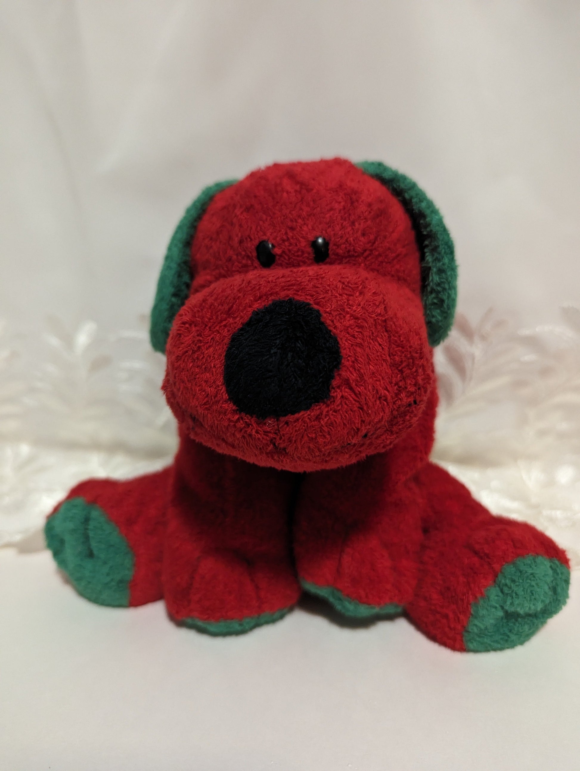 Ty Pluffies - Jingles The Red Christmas Dog (10in) No Tag - Vintage Beanies Canada