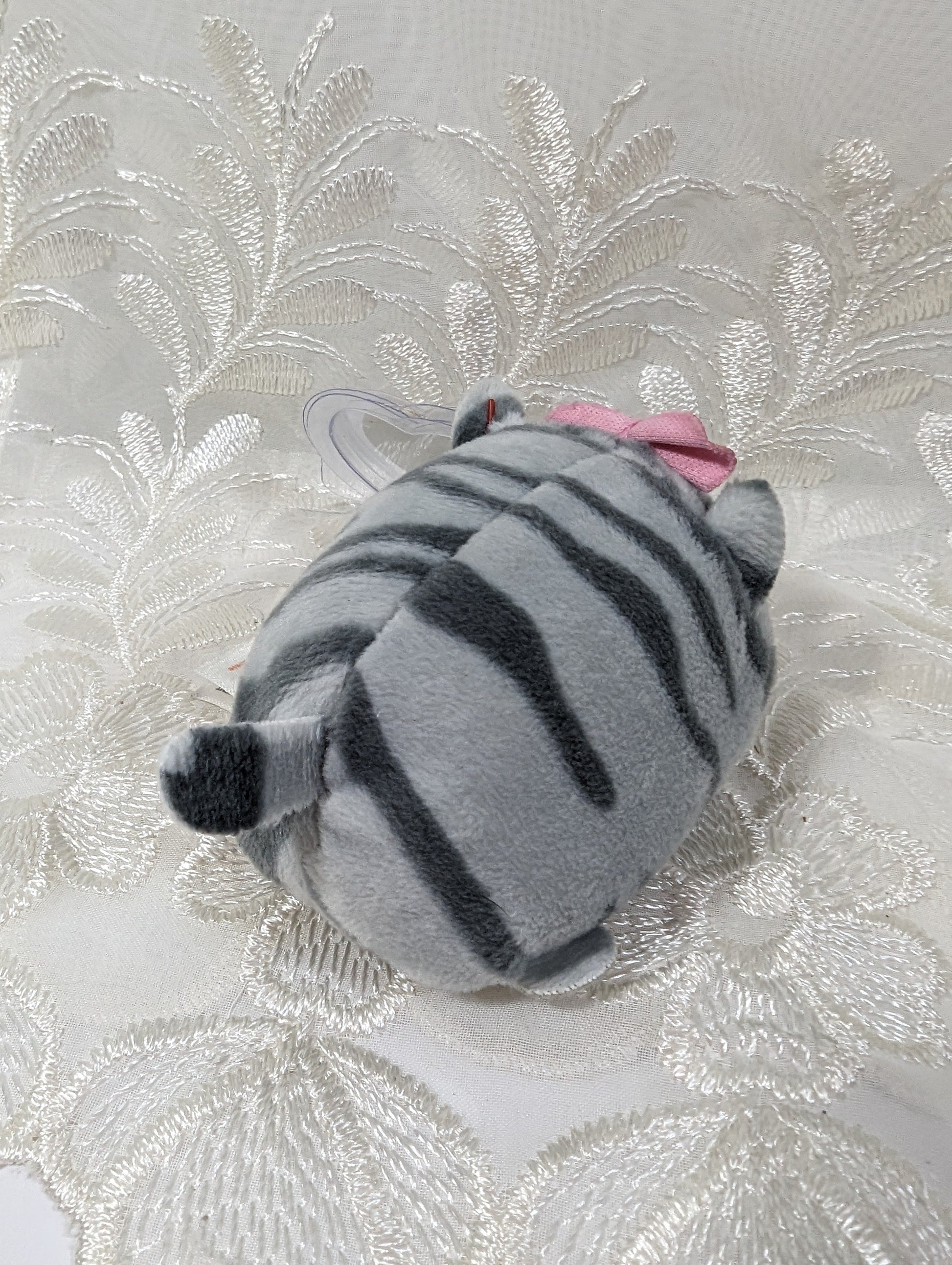 Ty Teeny Tys - Cassie the Gray Cat (3.5in) Non - mint Hang Tag - Vintage Beanies Canada
