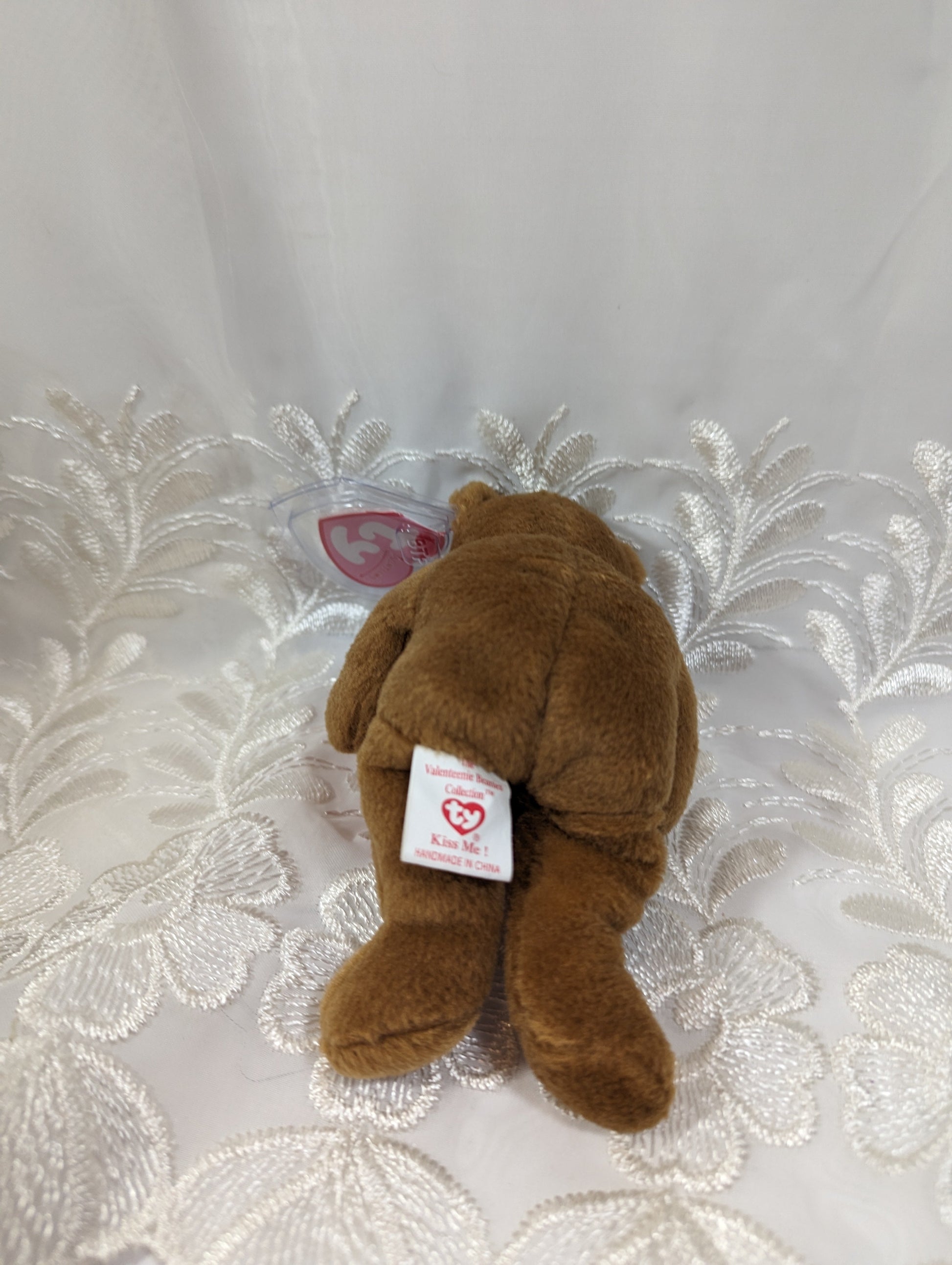 Ty Valenteenie Beanie - Kiss Me The Bear (5in) Metal Keychain Clip - Vintage Beanies Canada