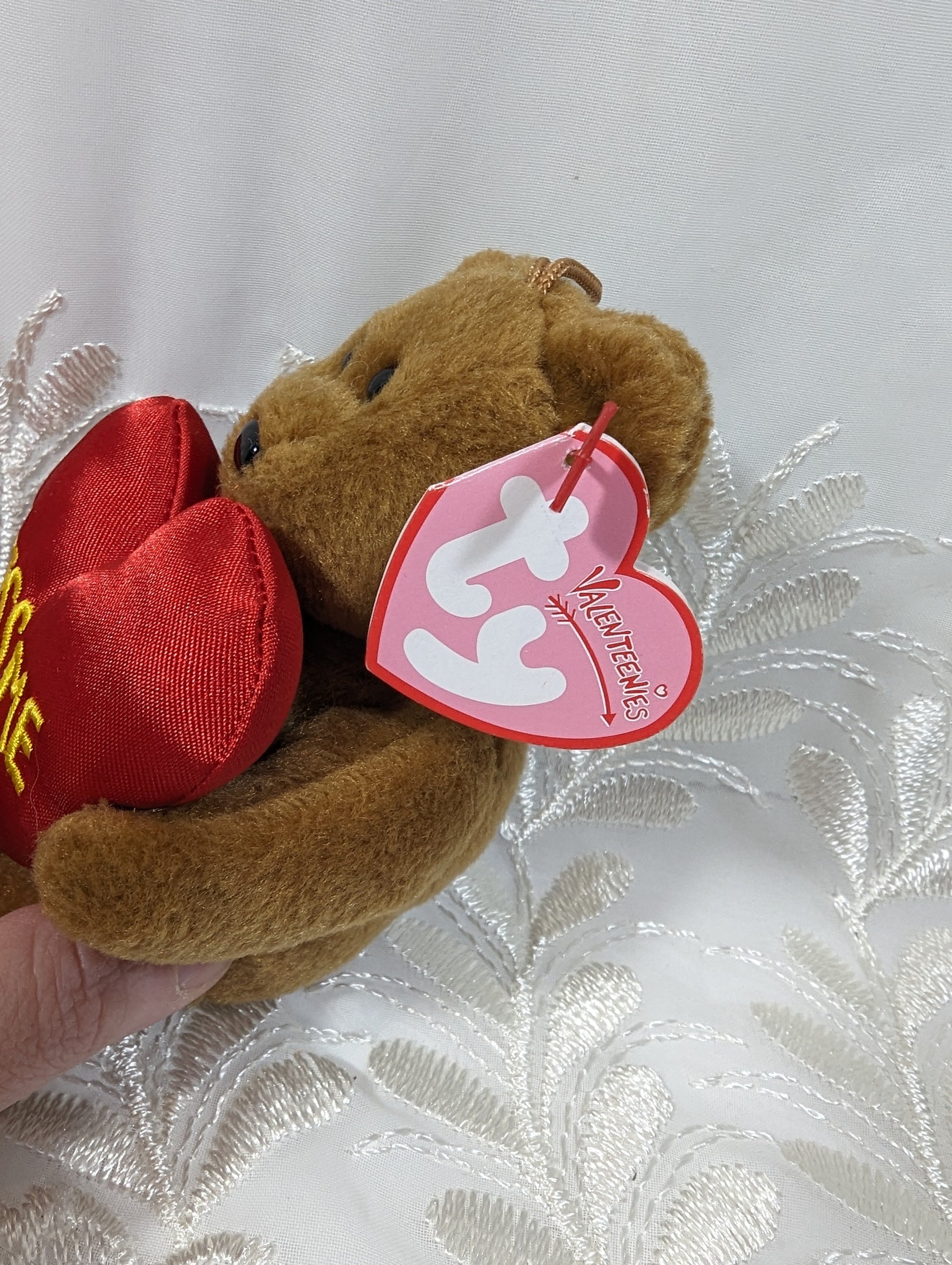 Ty Valenteenie Beanie - Kiss Me The Bear (5in) Metal Keychain Clip - Vintage Beanies Canada