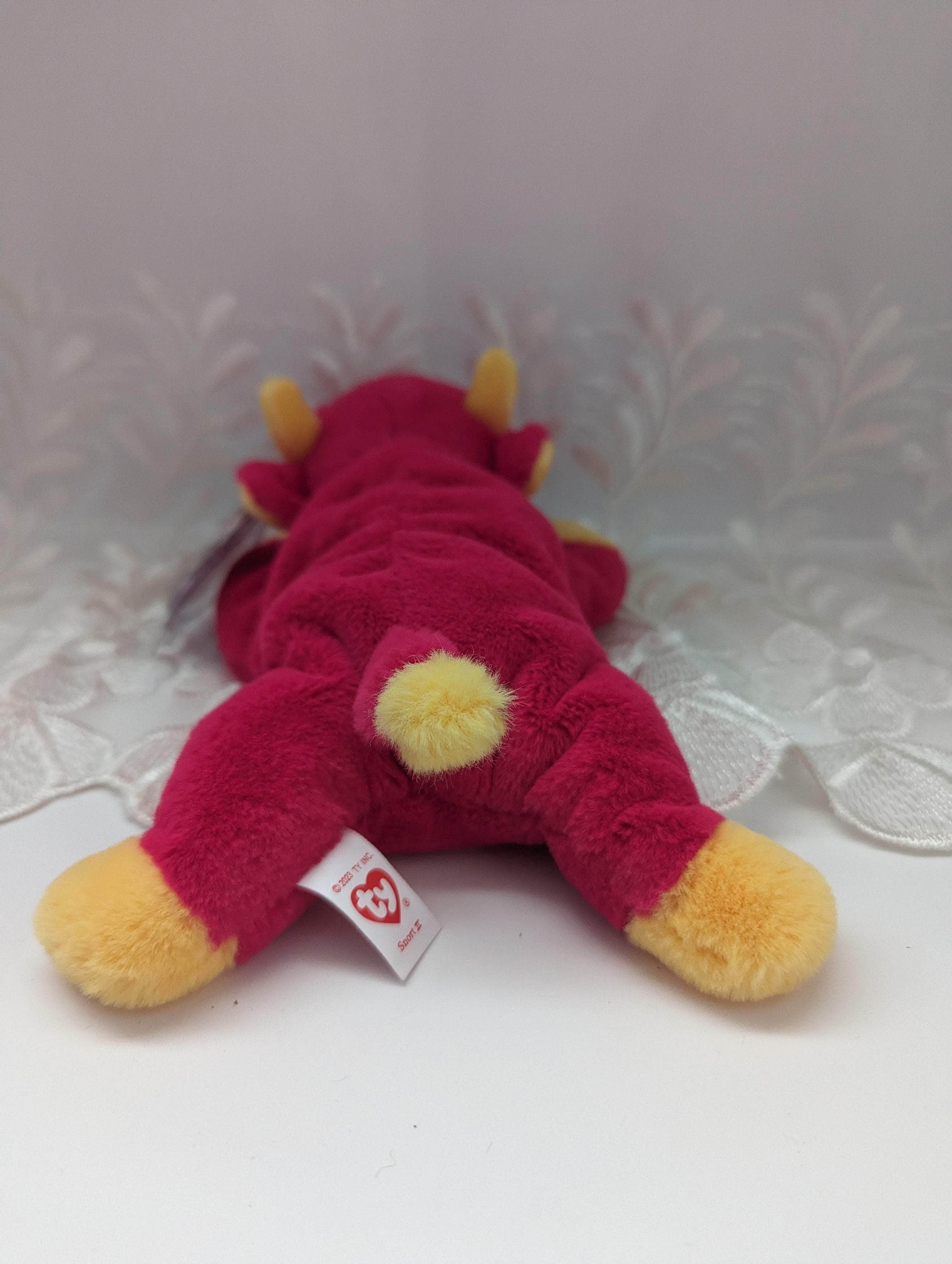 Ty Beanie Baby - Snort II the Red Bull (8in) - Vintage Beanies Canada